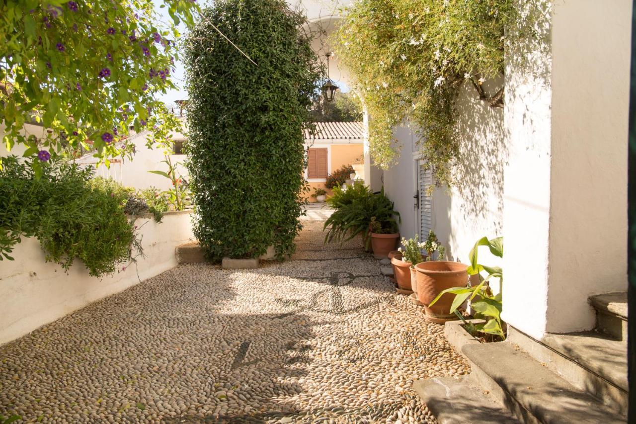 1861 Mansion Spetses Villa Eksteriør bilde