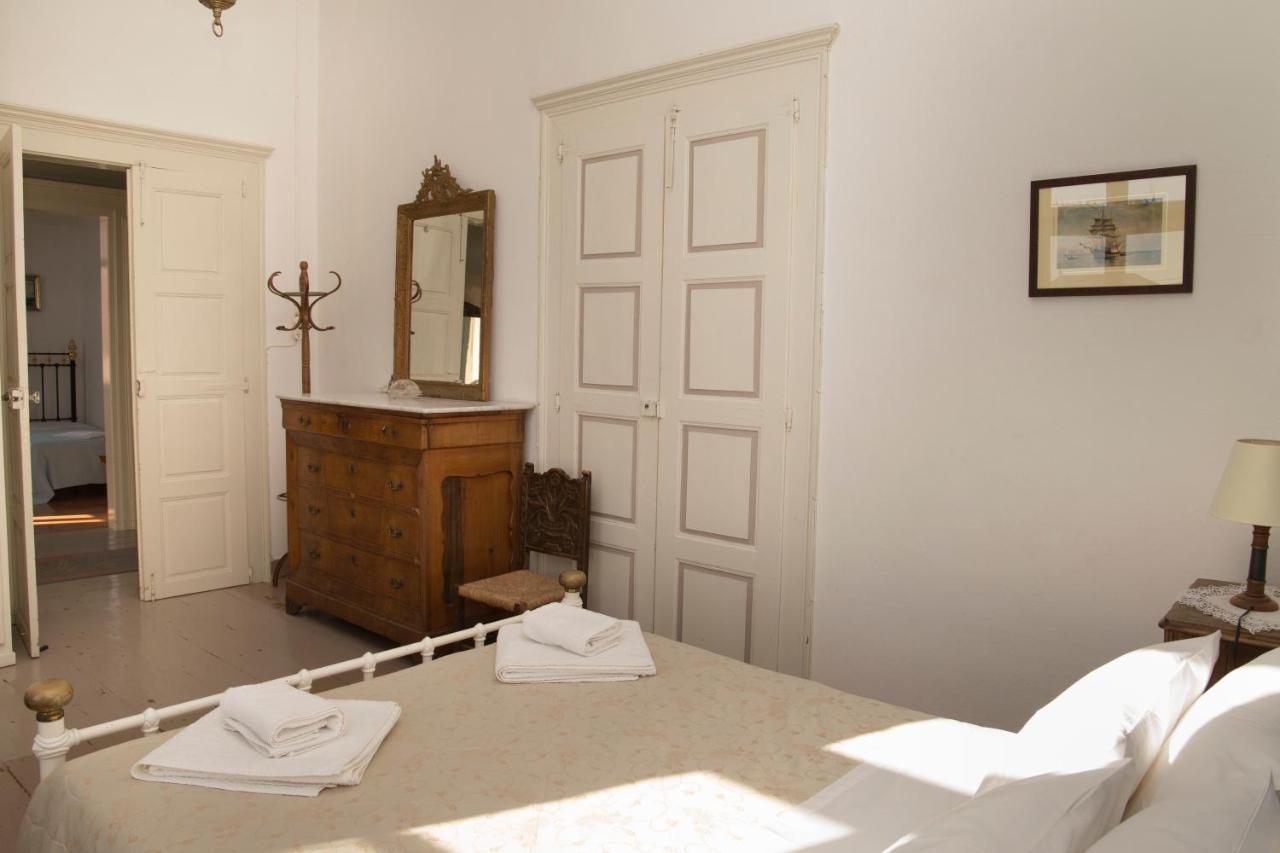 1861 Mansion Spetses Villa Eksteriør bilde