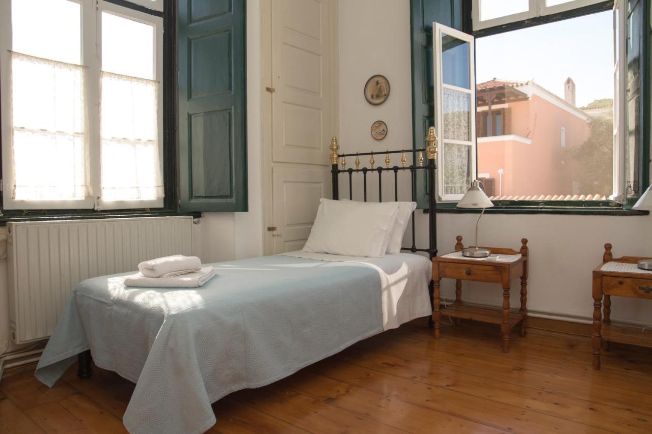 1861 Mansion Spetses Villa Eksteriør bilde